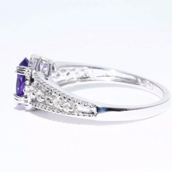 Natural Oval Cut Purple Amethyst Gem Ring, cute Ring, shiny Ring. - Picture 5 of 6